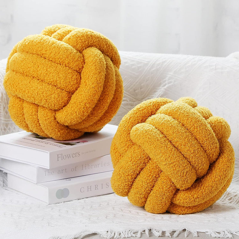 Lumier | Boucle Pillow