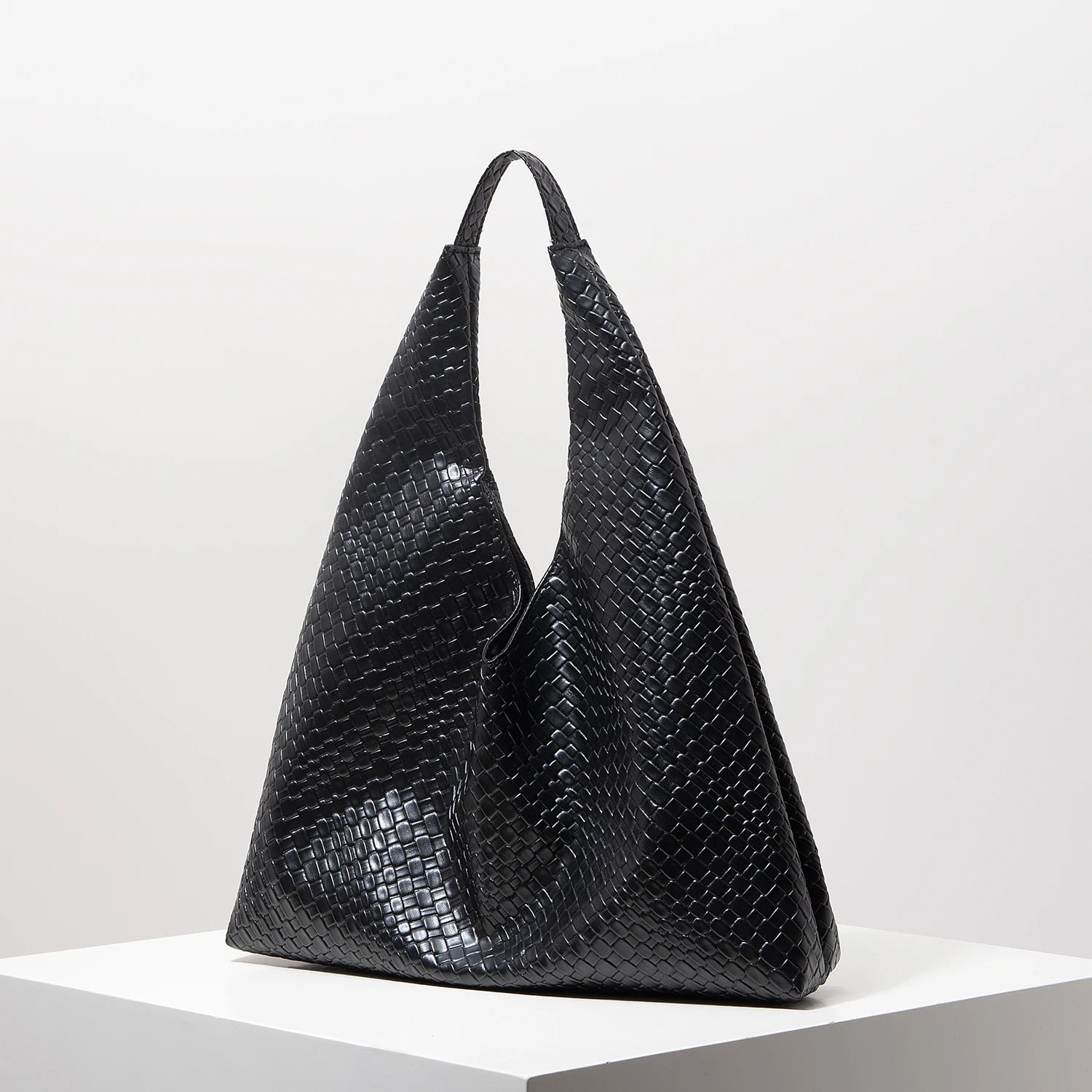 Lior | Leather Woven Shoulder Bag